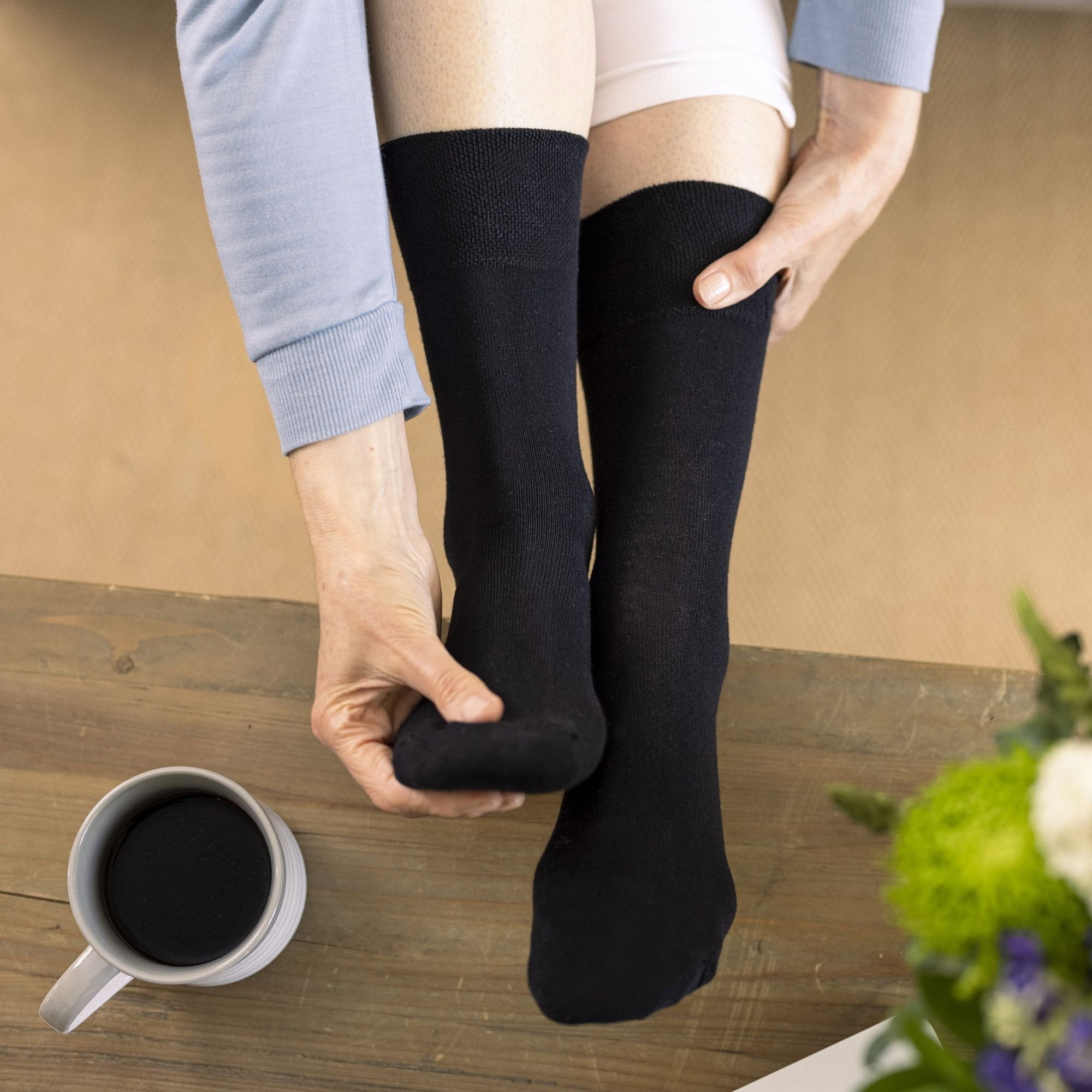 Black 6 Pack Ladies Non Elastic Bamboo Diabetic Socks, Image 3 of 5