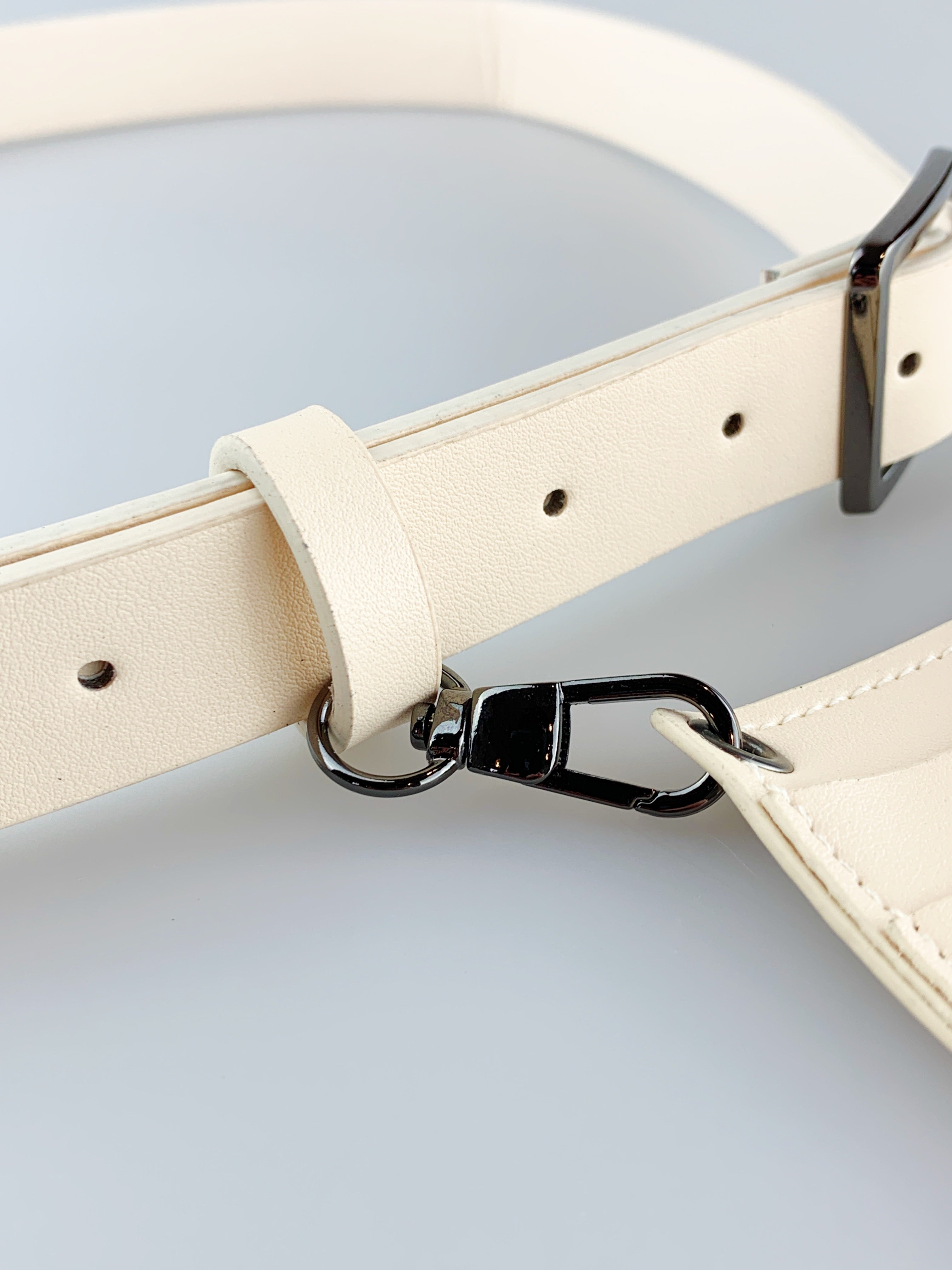 Blue PU Leather Belt with Dettachable Card Holder, Image 3 of 4