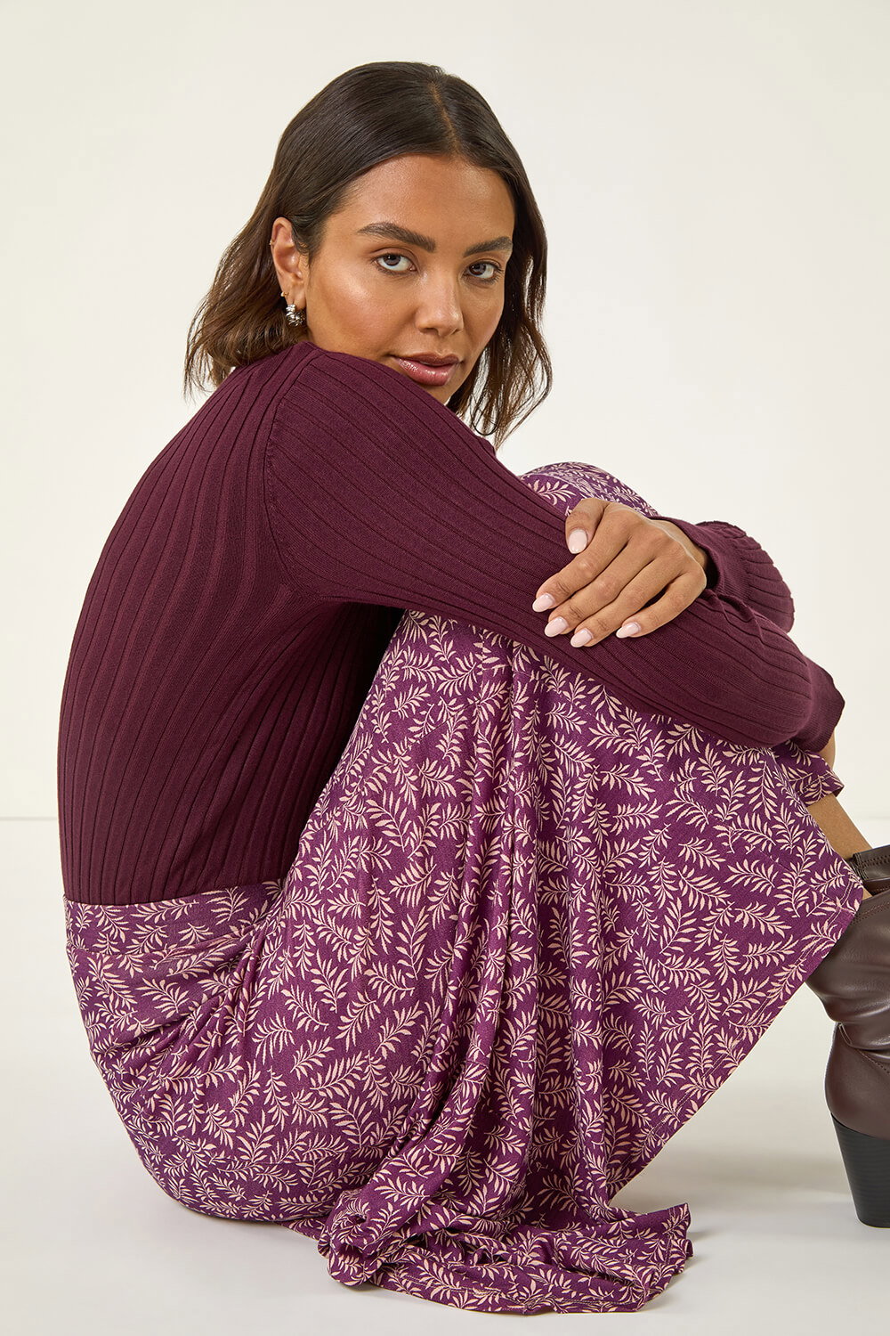 Bordeaux Spring Leaf Stretch Midi Skirt, Image 3 of 5