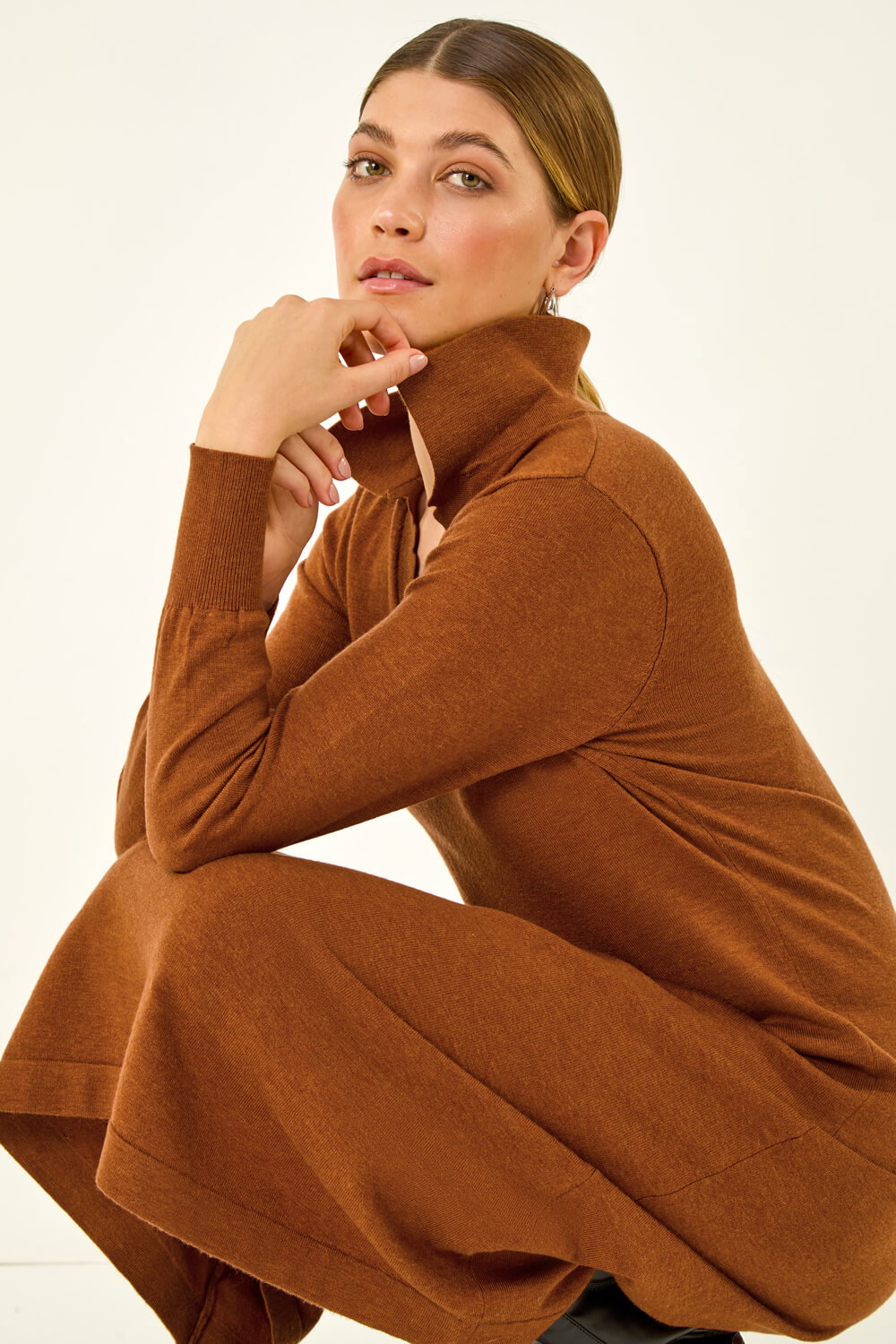 Copper Scallop Detail Knitted Midi Dress, Image 3 of 7