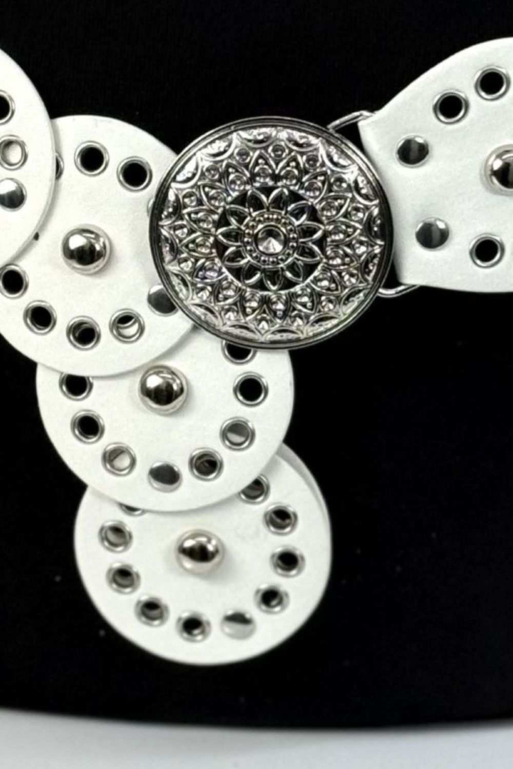 White Wide Eyelet Disc Belt, Image 2 of 2