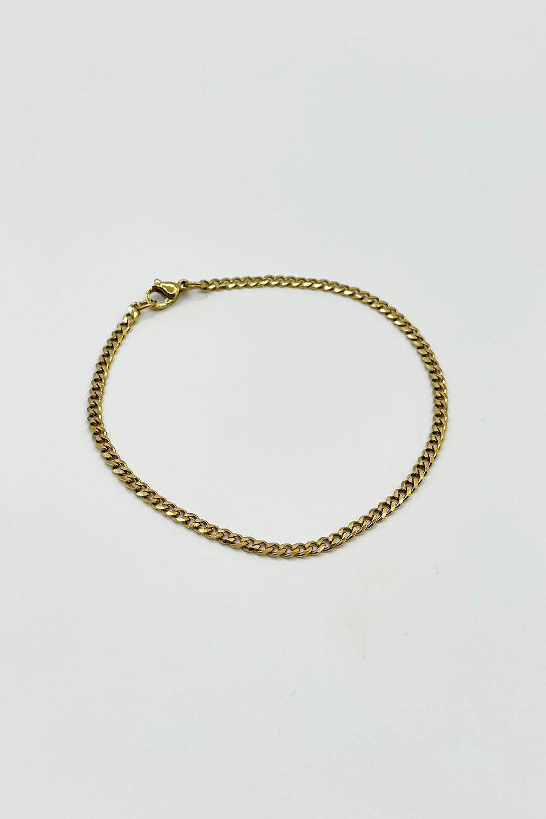 Gold Cuban Bracelet in Gold 3mm, Image 2 of 3