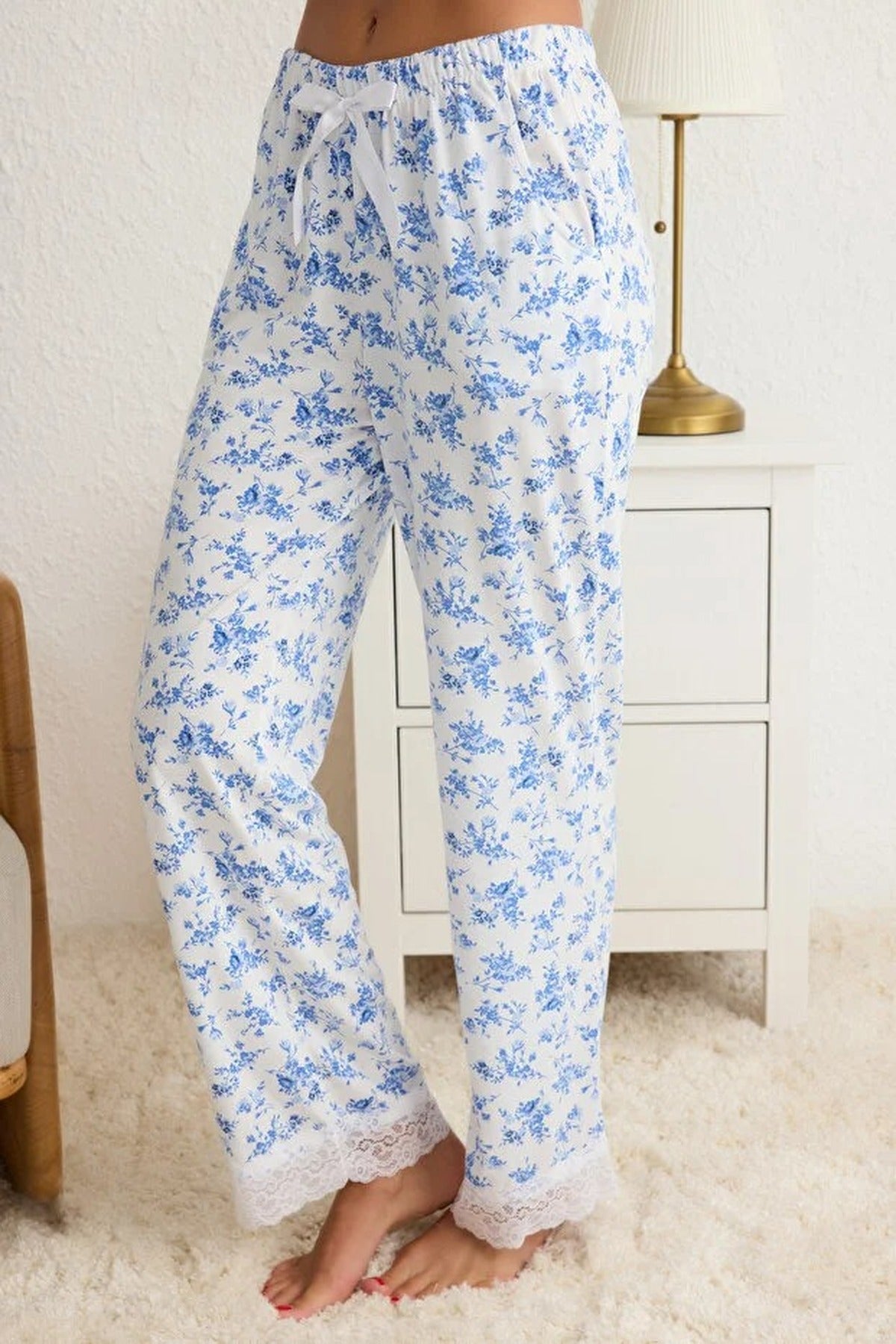 Multi WOVCOR Multi 2-Piece Lace Trim and Pyjama Set, Image 3 of 4