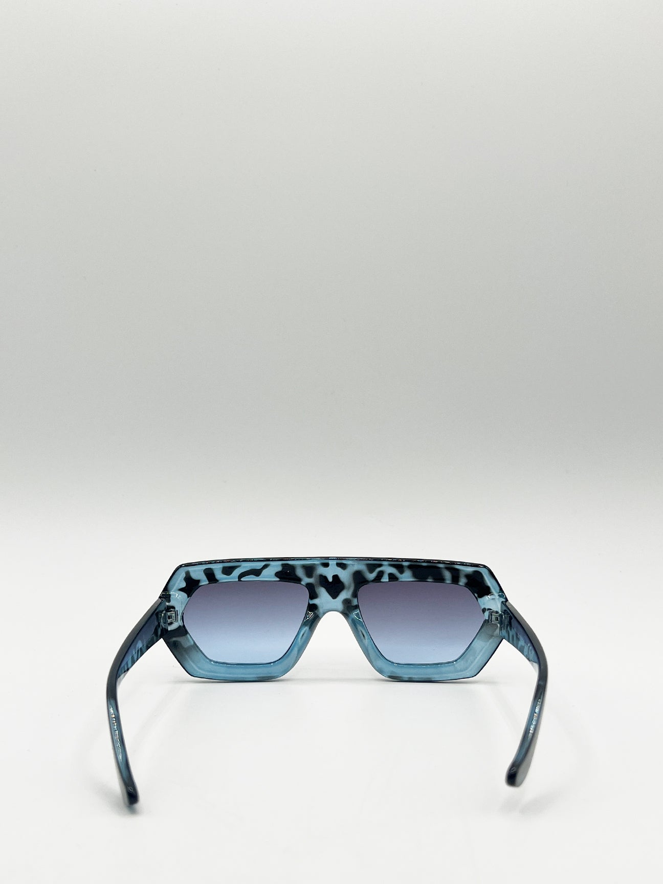 Blue Cross-Border Flat Sunglasses in Blue Leopard, Image 4 of 7