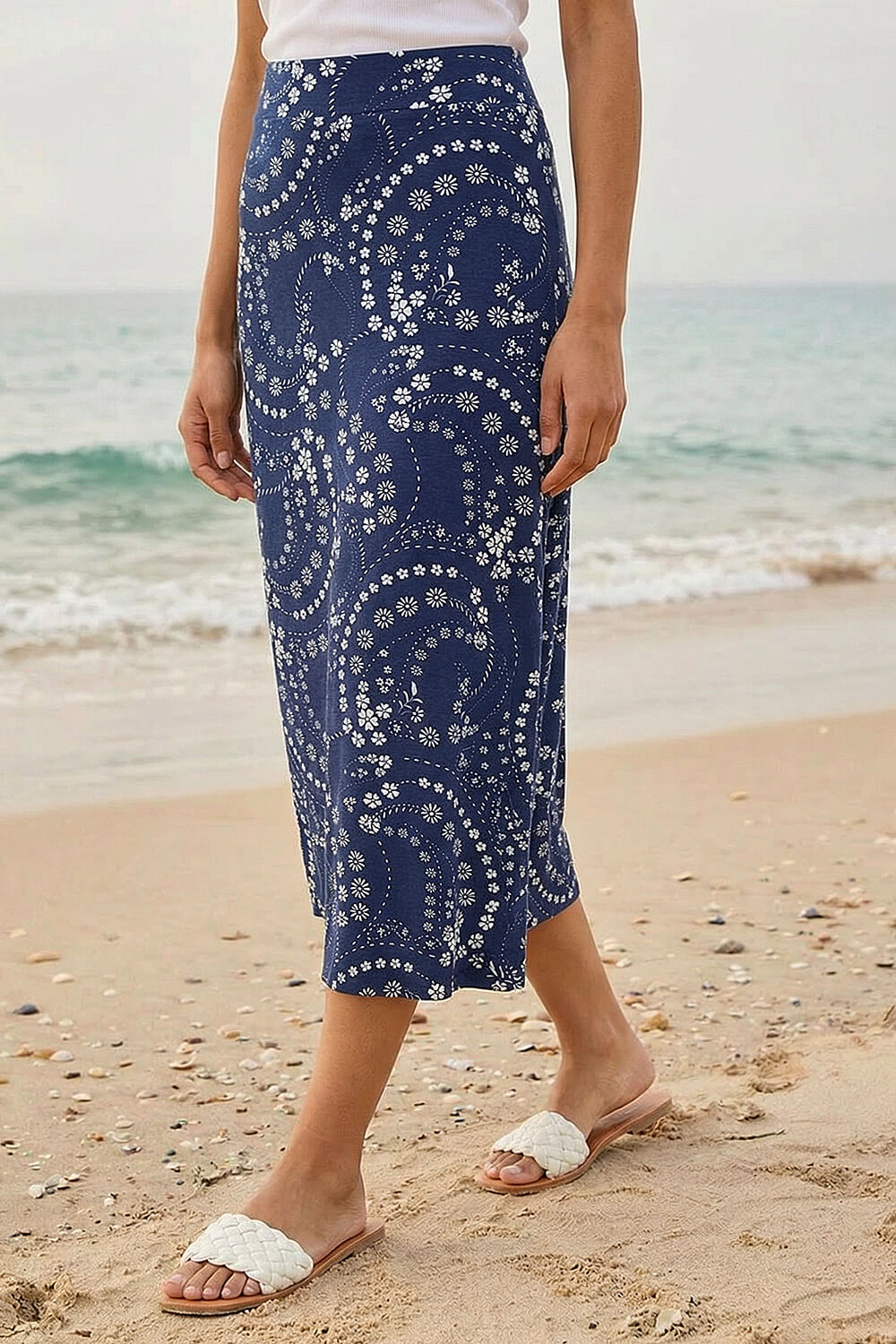 Navy Paisley Daisy Print Stretch Skirt, Image 4 of 4