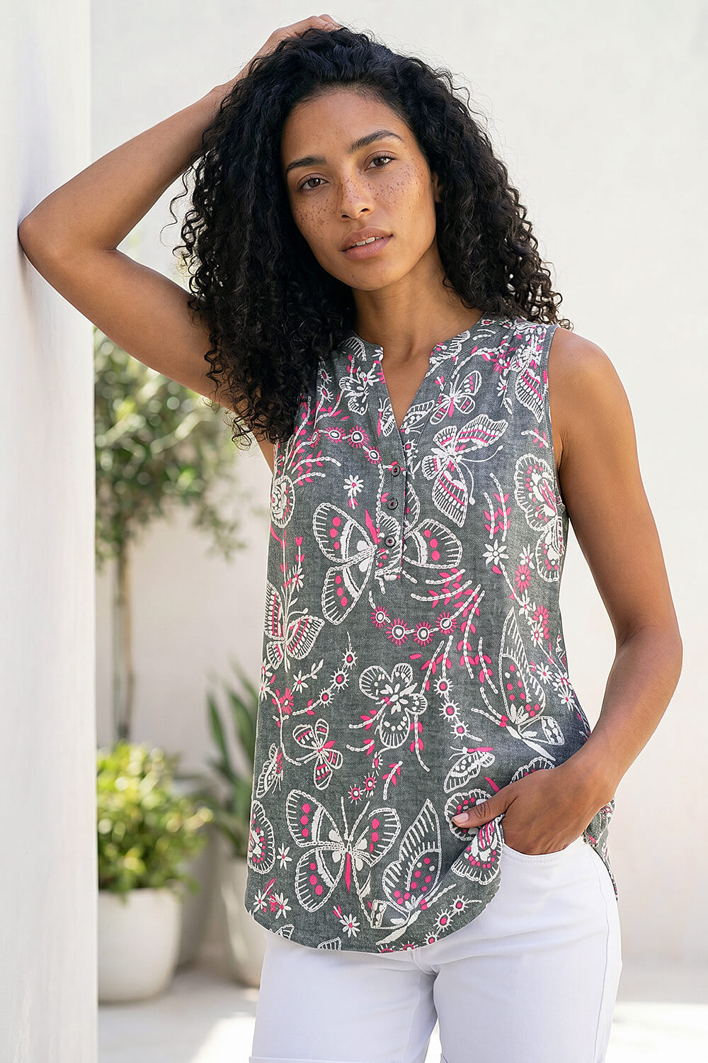 Roman Women's Grey Textured Print Vest Top Size 16