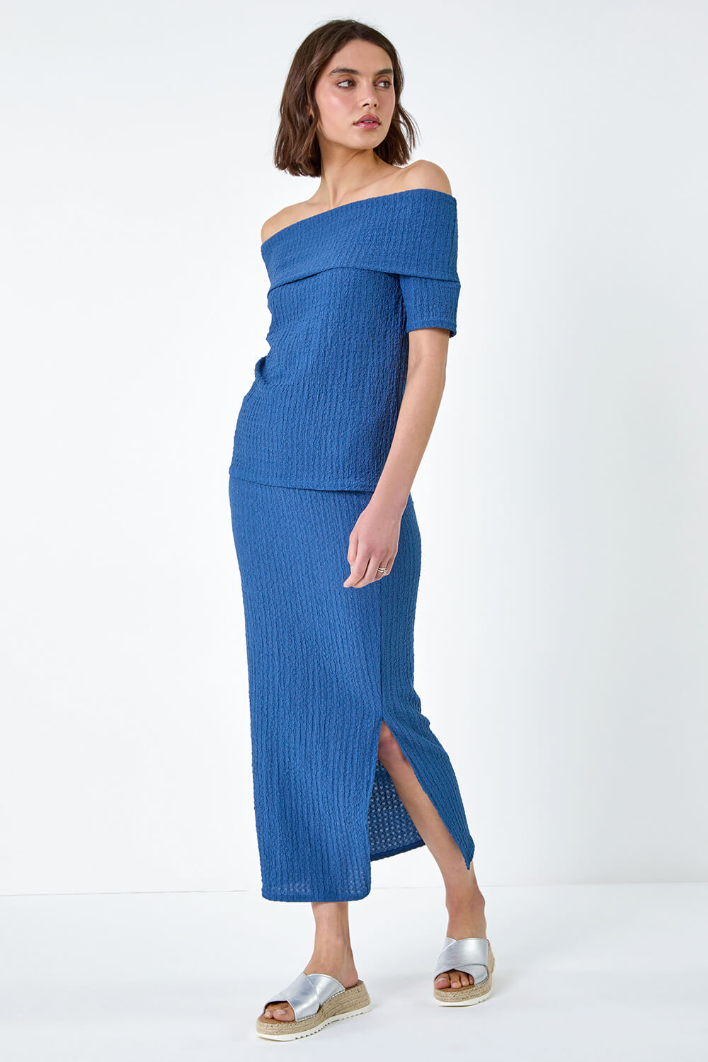 Denim Textured Stretch Midi Elastic Waist Skirt, Image 4 of 5
