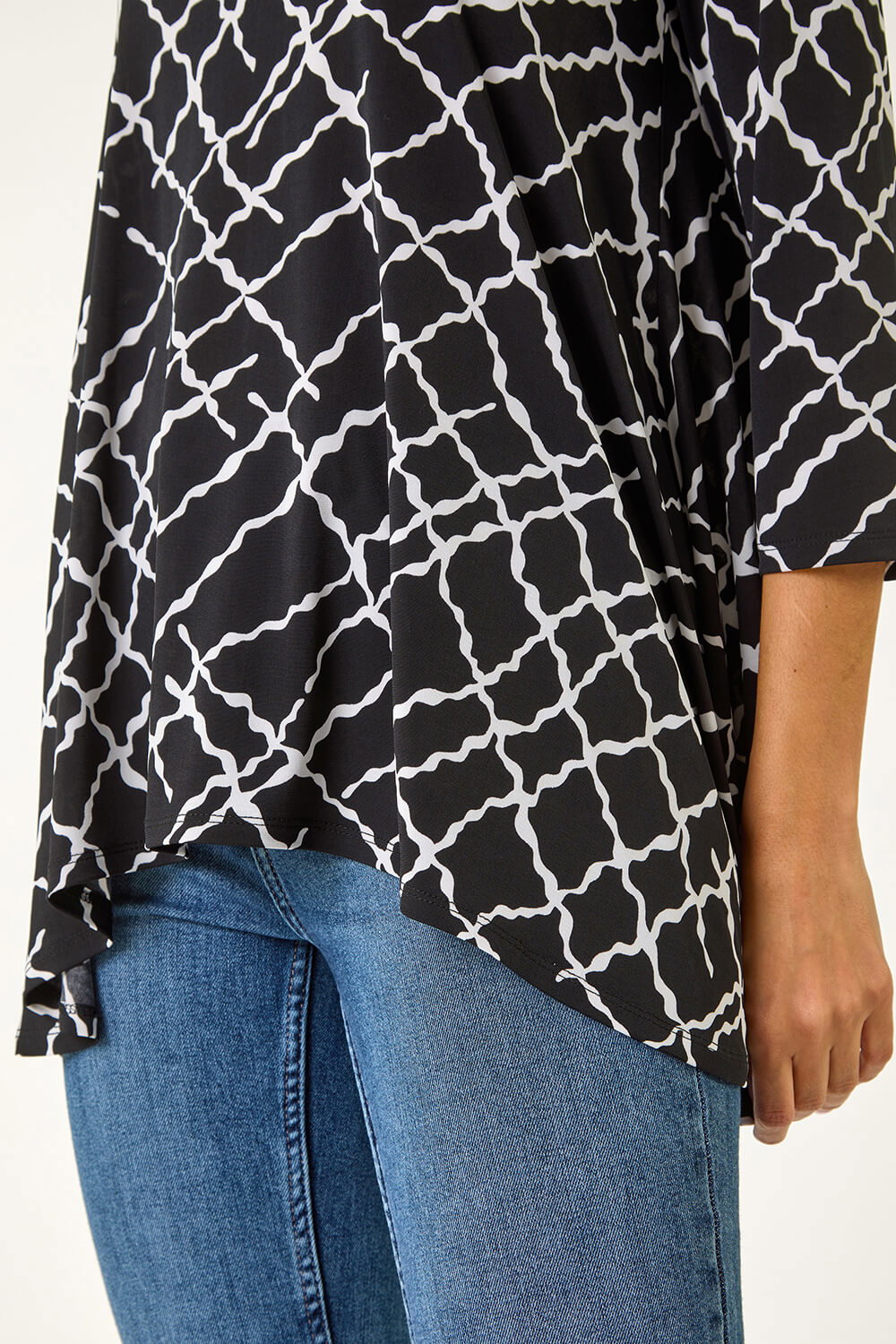 Black Abstract Check Print Asymmetric Tunic, Image 6 of 5