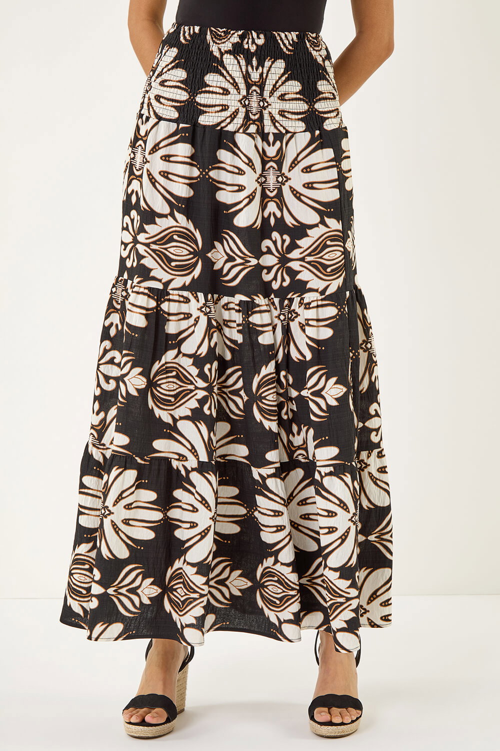 Roman Women's Chocolate Printed Tiered Shirred Maxi Skirt Size 10
