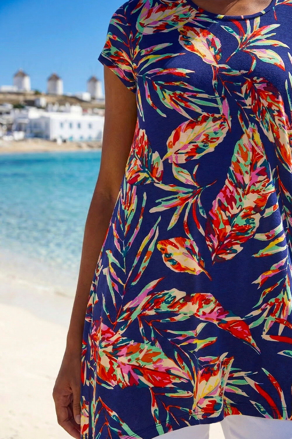 Navy  Leaf Print Hanky Hem Tunic Stretch Top, Image 5 of 4