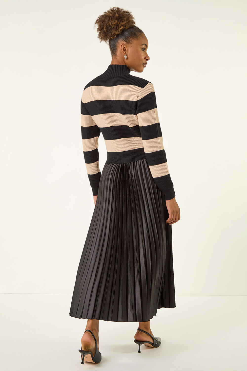 Black Stripe Knit Pleated Dress, Image 4 of 7