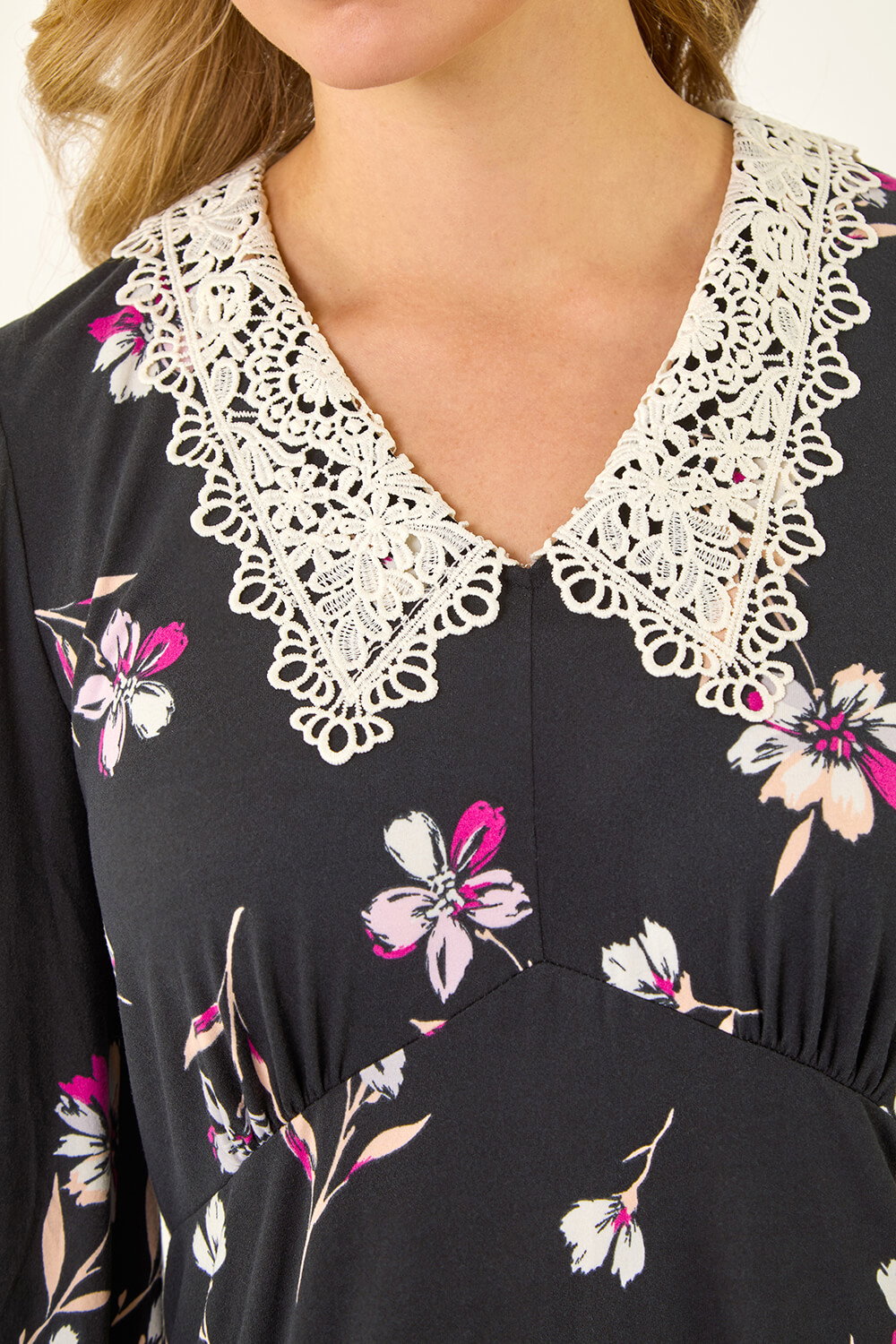 Black Dusk Lace Collar Floral Print Dress, Image 6 of 5