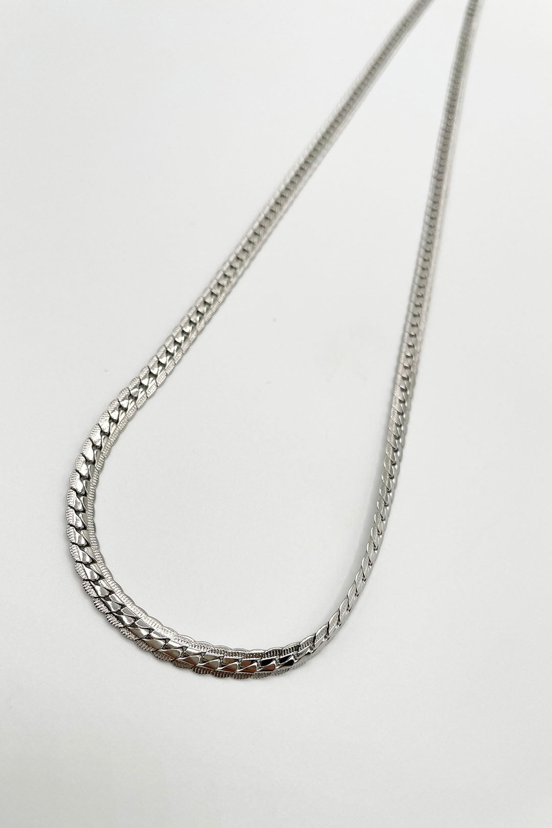 Silver SVNX Silver Interlocked Chain Necklace in Silver, Image 1 of 4