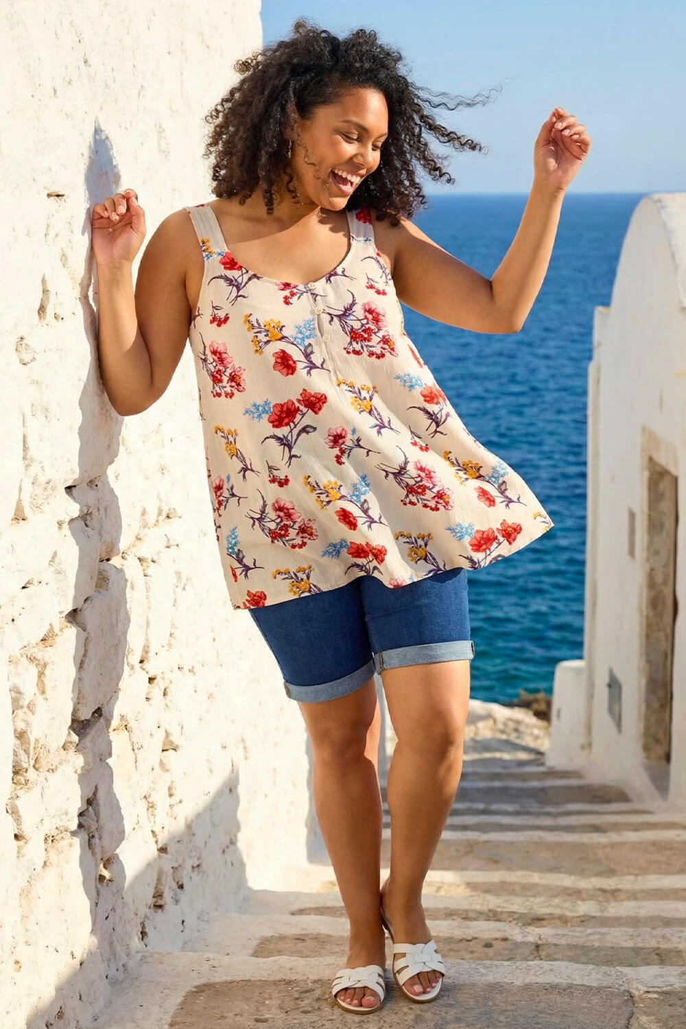 Beige Curve Ditsy Floral V-Neck Top, Image 3 of 4