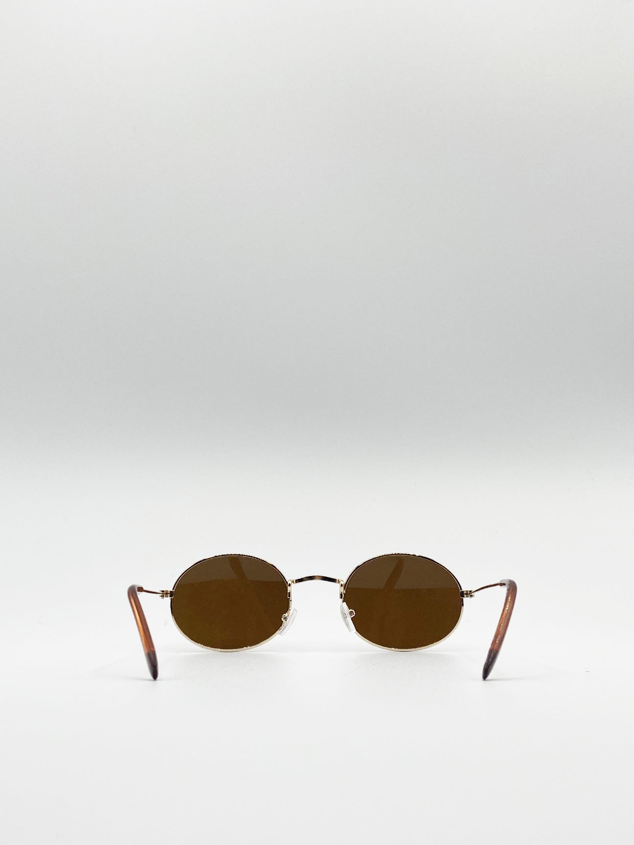 Gold Round Metal Frame Sunglasses, Image 5 of 5
