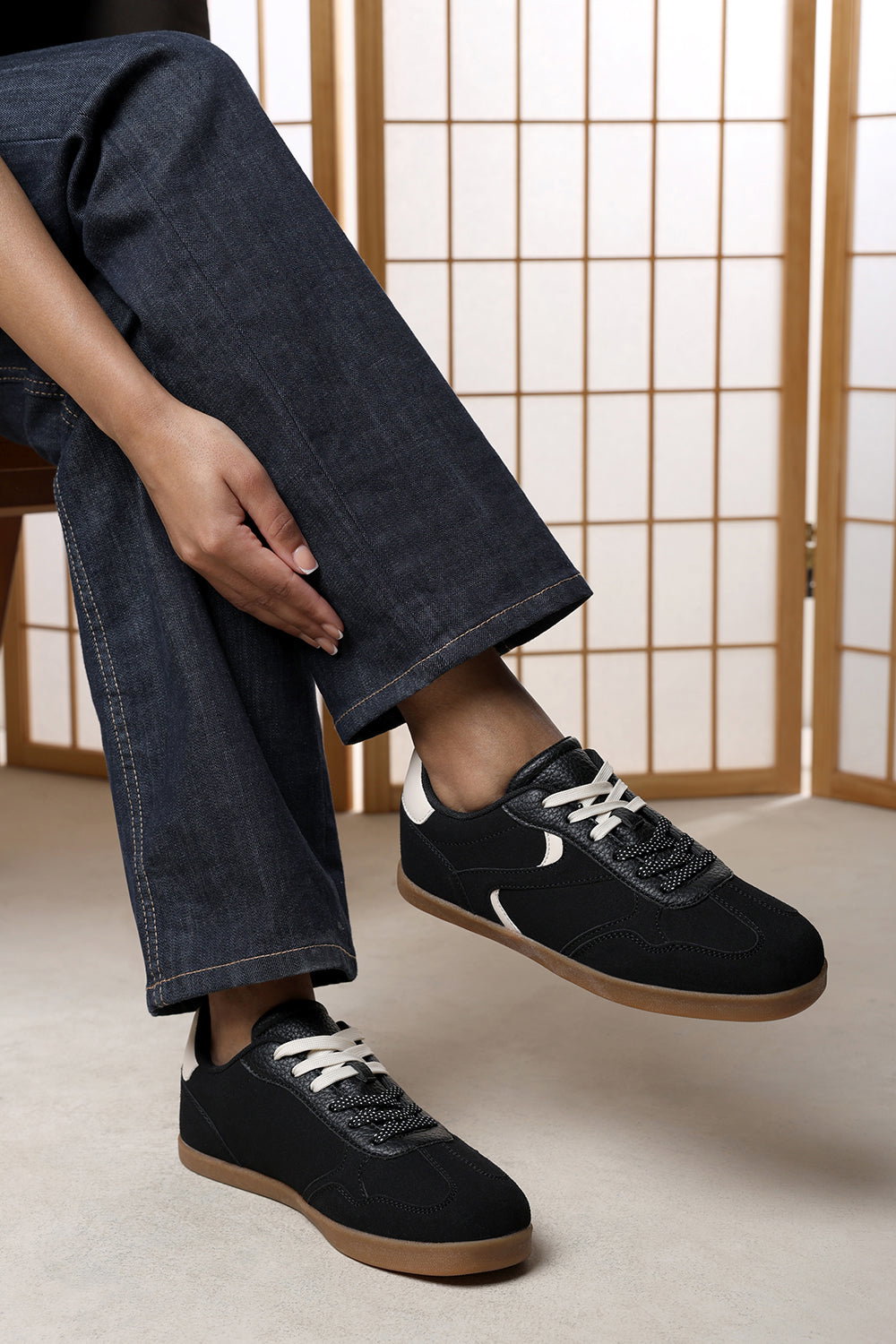 Black Where's That From Black Anaiah Low Profile Side Panel Detailed Trainer, Image 3 of 3