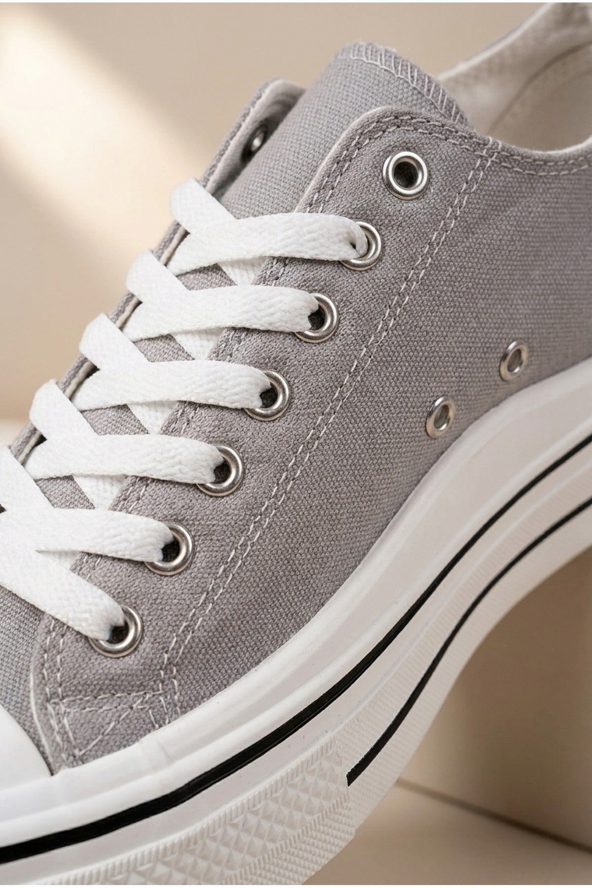 Grey iKrush Grey Saoirse Low Top Canvas Trainers, Image 3 of 8
