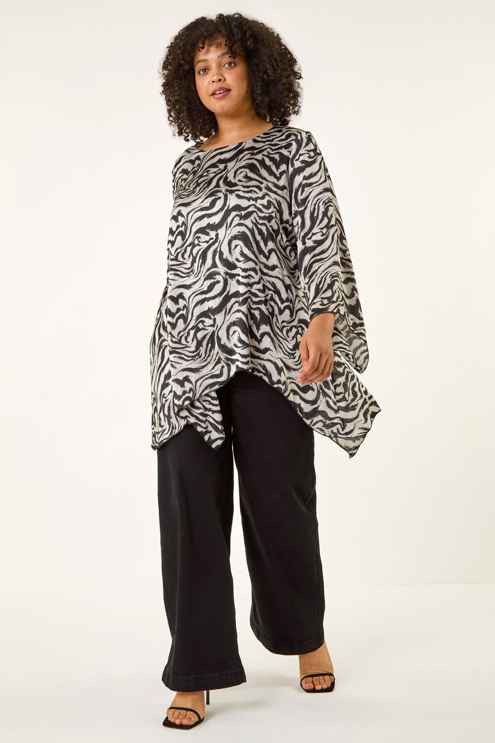 Grey Curve Abstract Print Tunic Top, Image 3 of 5