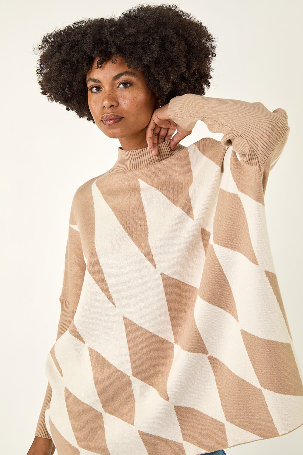 Natural Geometric Plaid Knit Poncho, Image 5 of 5