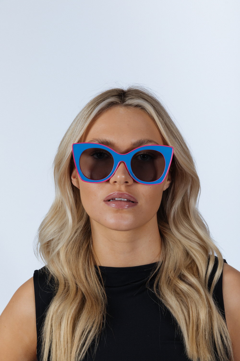 Pink Oversized Round Cat-Eye Sunglasses, Image 5 of 7