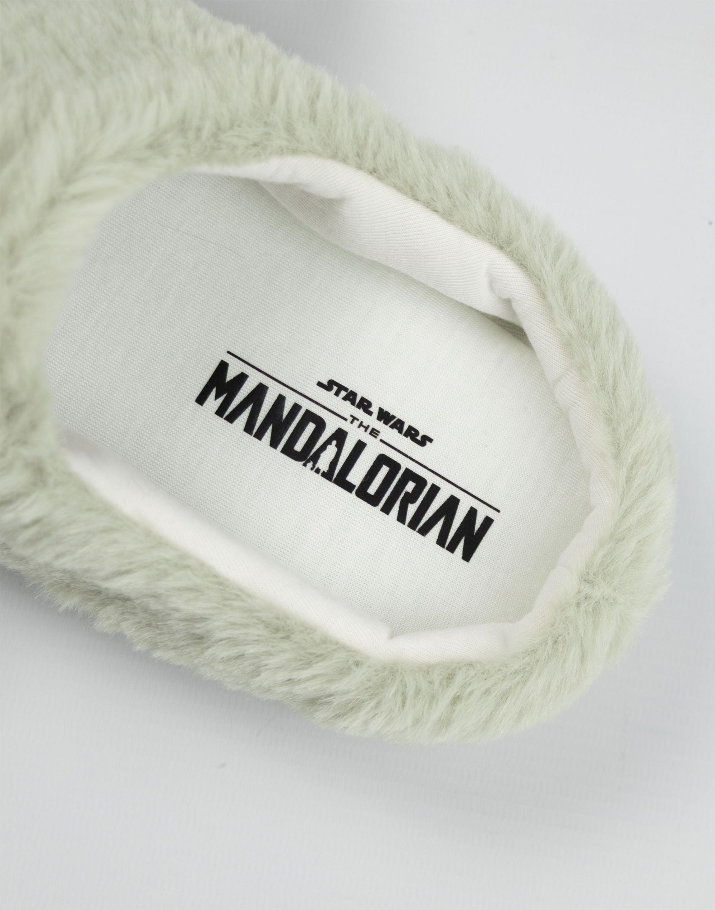 Green Star Wars Grogu UK Slippers, Image 5 of 6