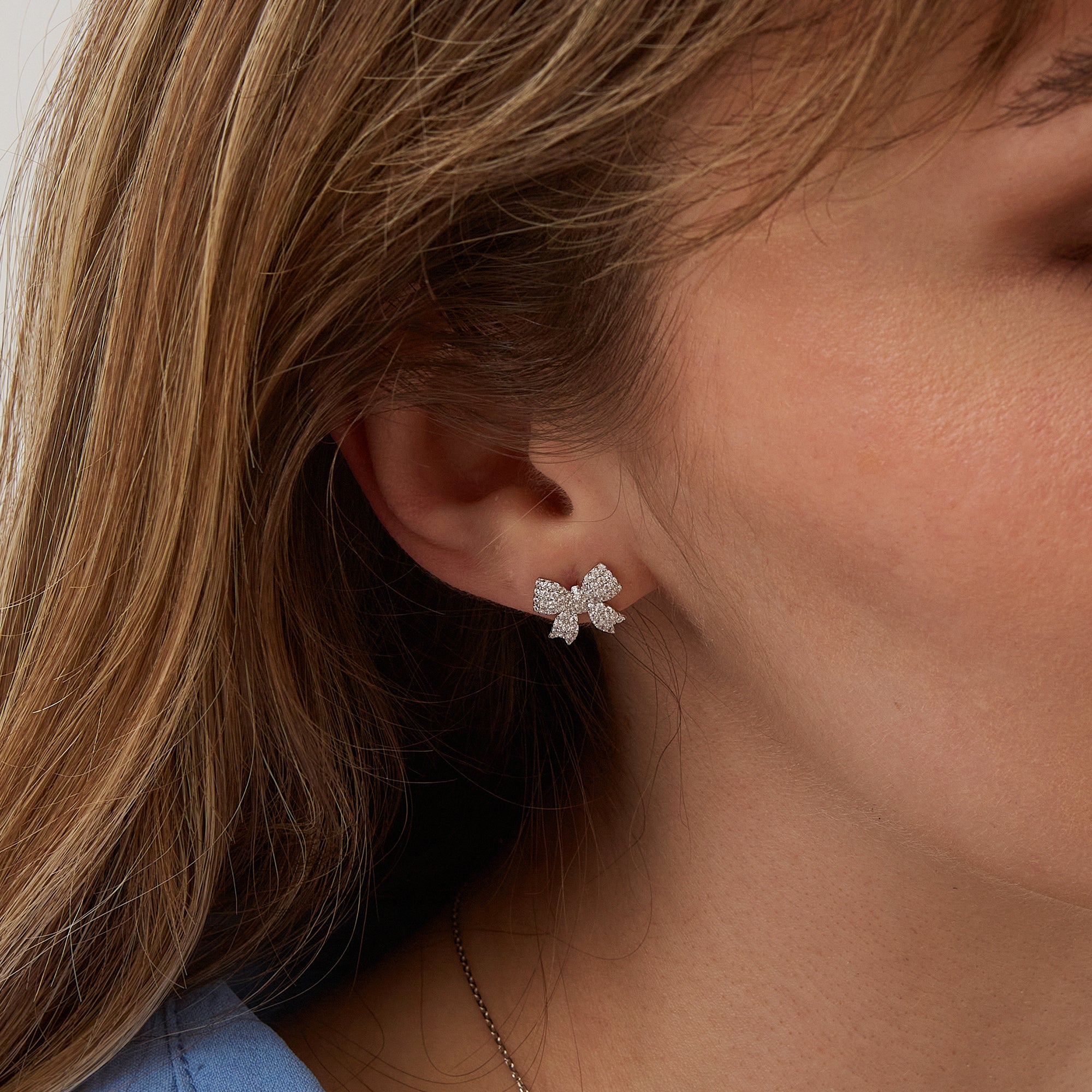 Silver Bowtie Sterling Silver Zirconia Stud Earring, Image 4 of 5
