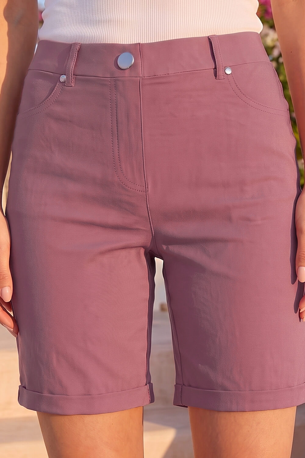 Biscuit Elastic Waist Turn Up Stretch Shorts, Image 5 of 4