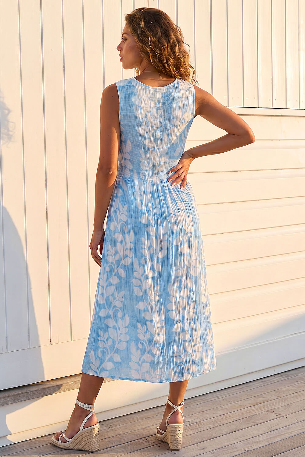 Blue Leaf Print Crinkle Midi Dress, Image 4 of 4