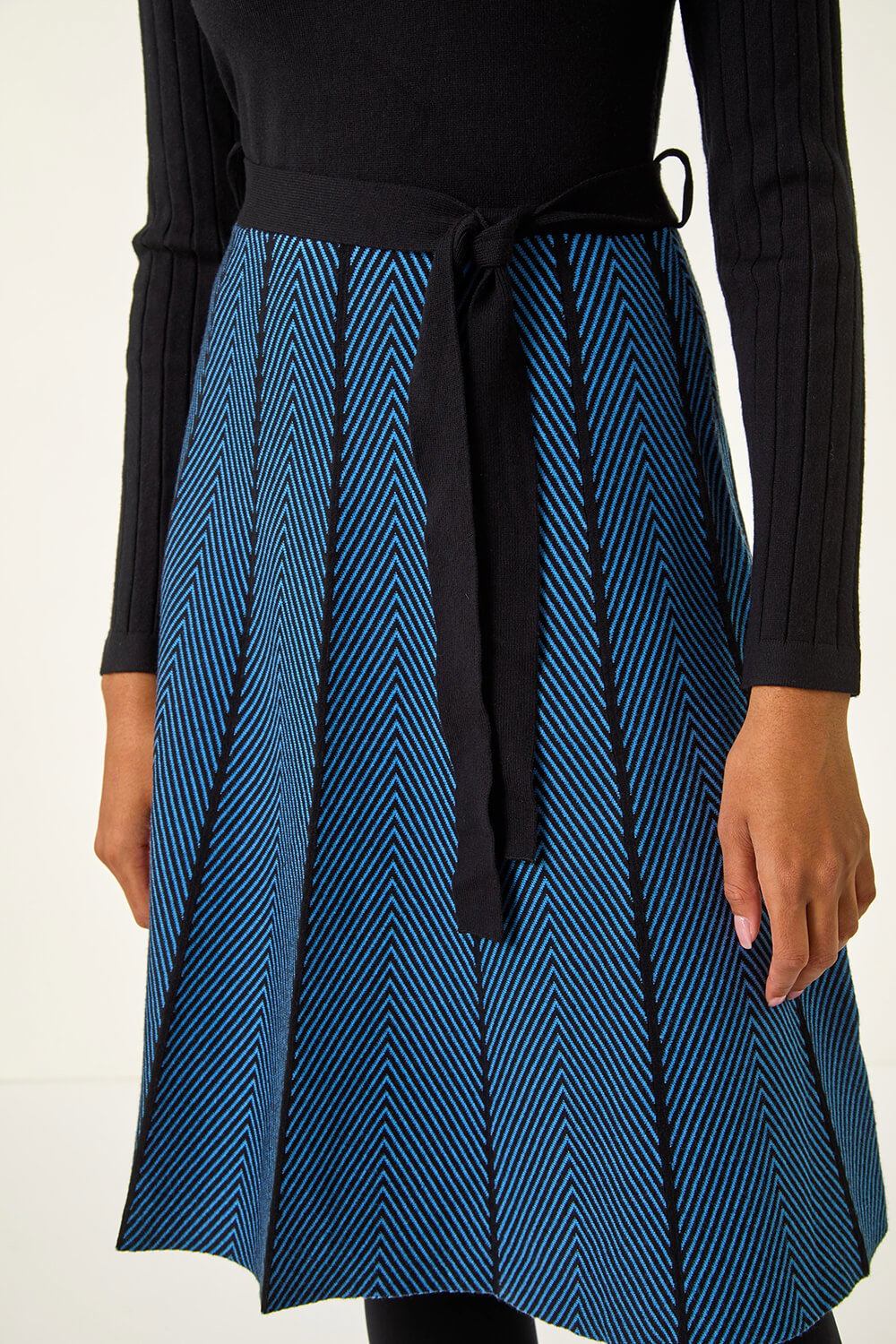 Blue Chevron Print Belted Jumper Dress, Image 6 of 5