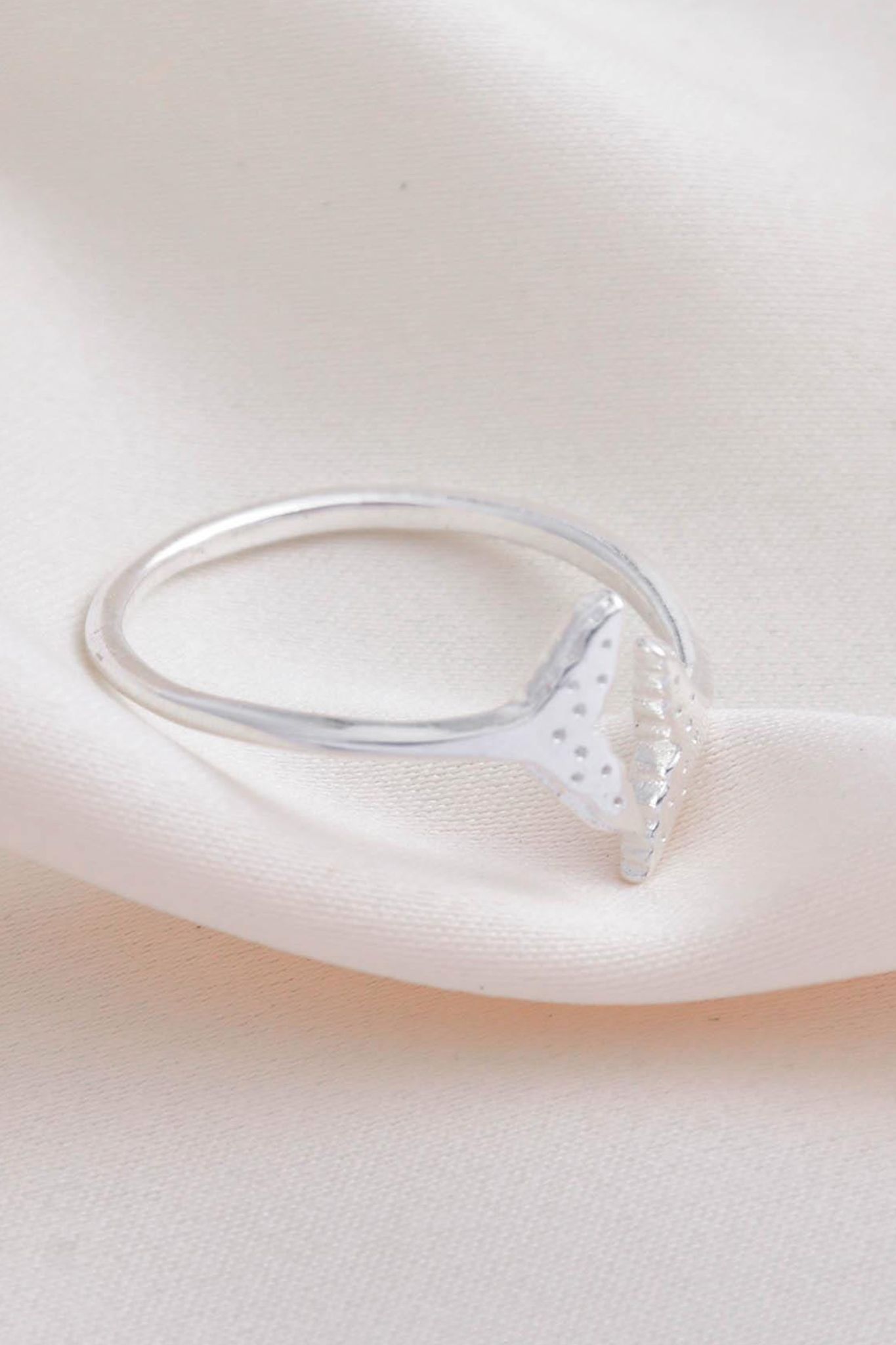 Silver Sterling Silver Whale Tail Ring One Size, Image 2 of 3