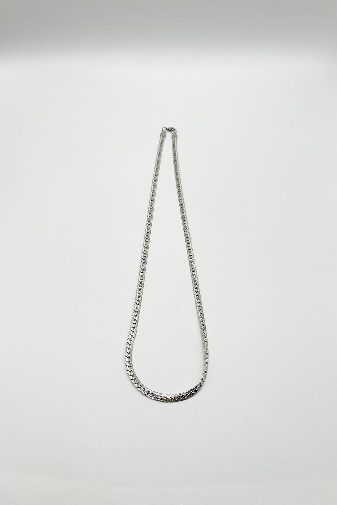 Silver SVNX Silver Interlocked Chain Necklace in Silver, Image 3 of 4