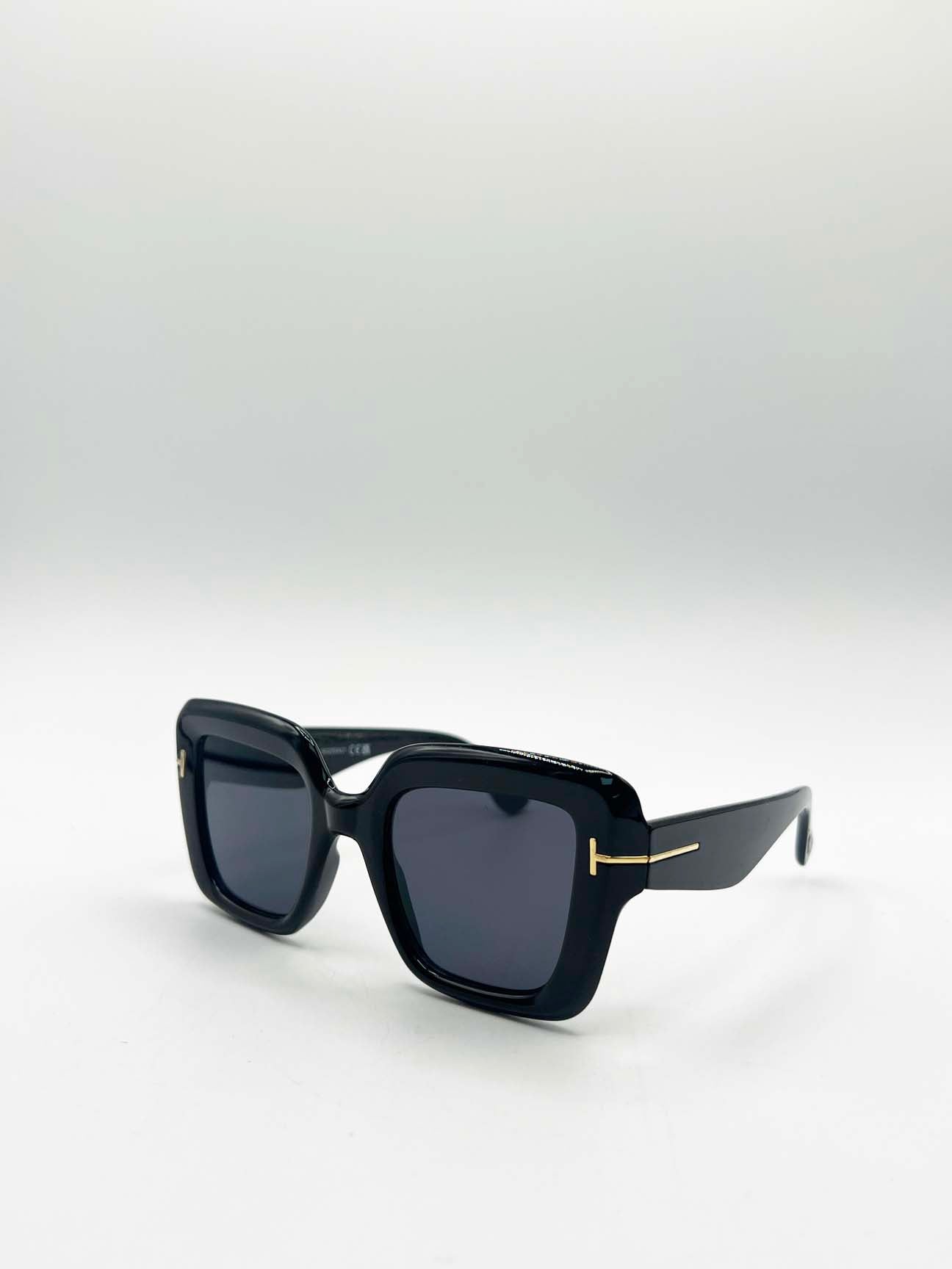 Black Bold Square Sunglasses in Black, Image 2 of 4