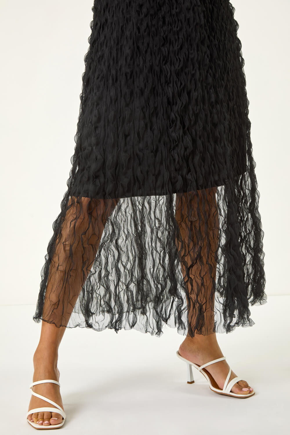 [ 最後現貨！✨] patterned mesh skirts / black