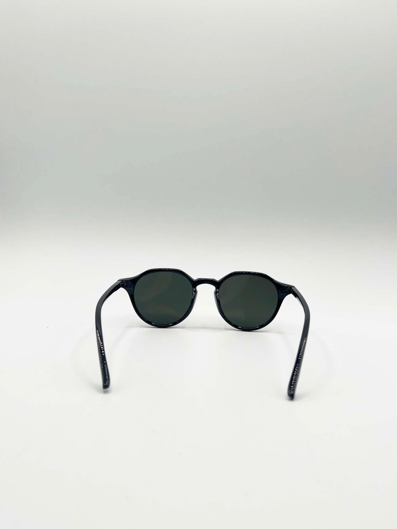 Black Classic Preppy Plastic Frame Sunglasses, Image 5 of 5