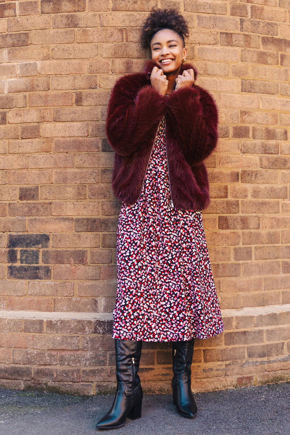 PINK Ditsy Floral Shirred Midi Dress, Image 8 of 7