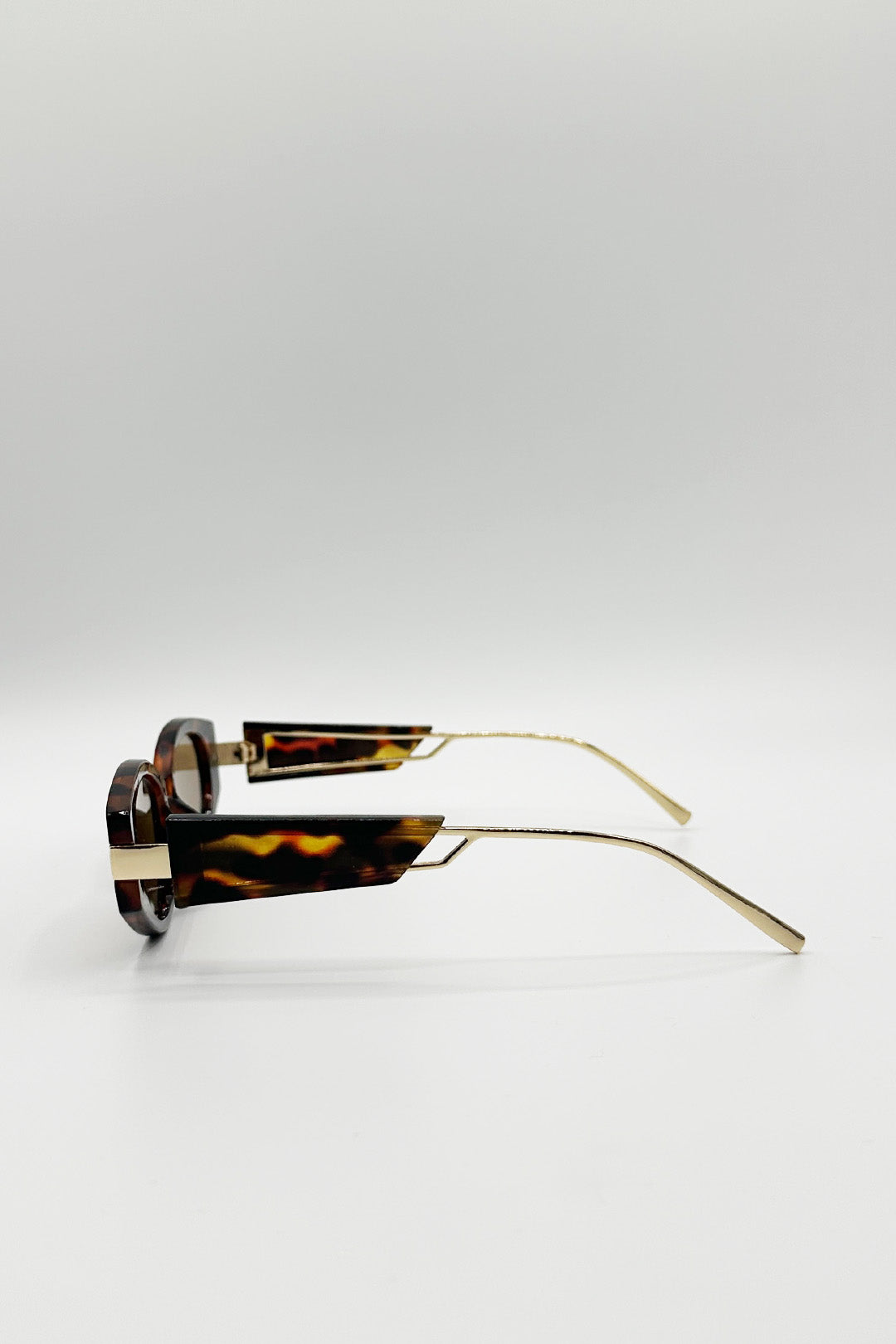Brown SVNX Brown Oval Metal Detail Sunglasses In Tortoiseshell, Image 4 of 4