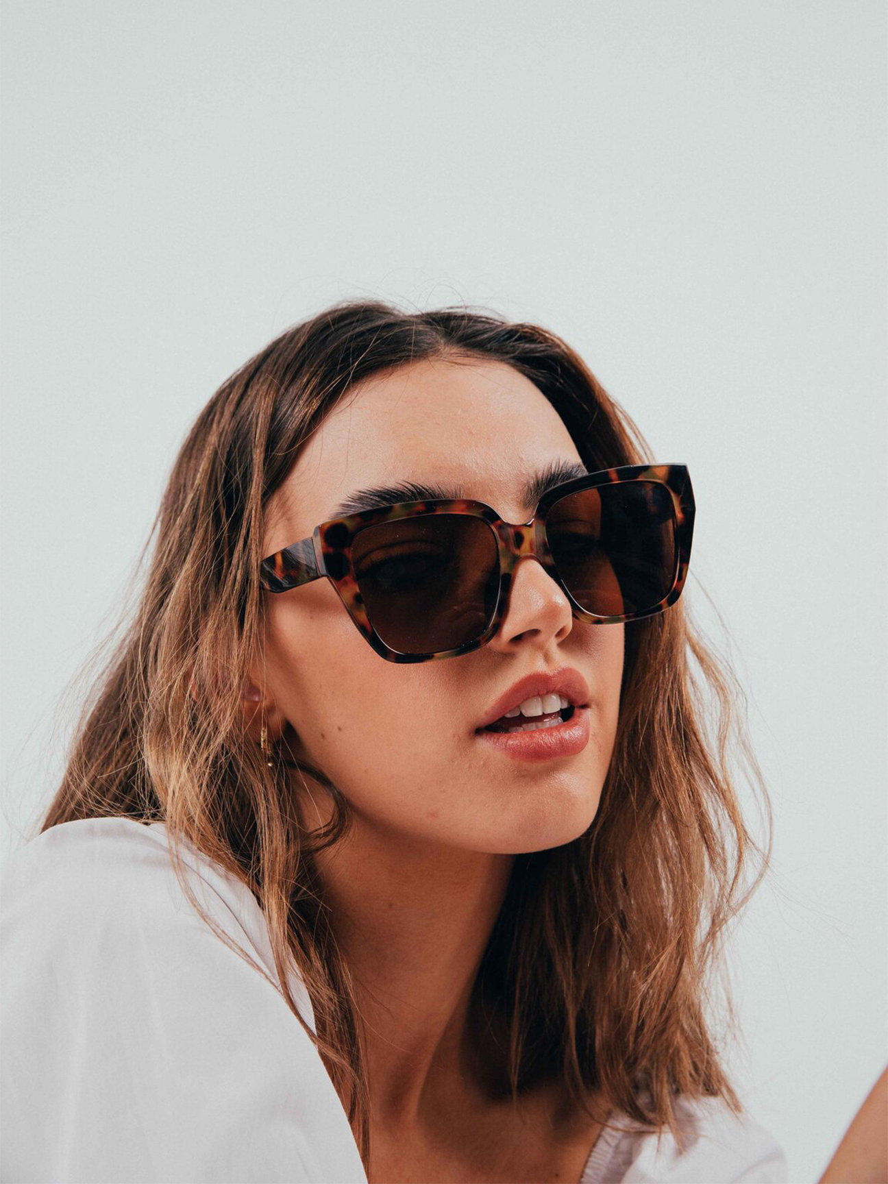 Brown Tortoiseshell Oversized Cat Eye Sunglasses, Image 4 of 7