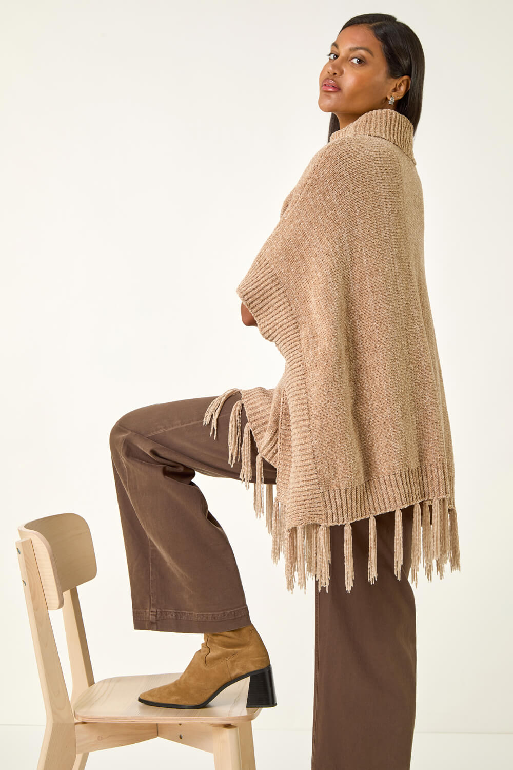 Natural Tassel Trim Knit Poncho, Image 3 of 5