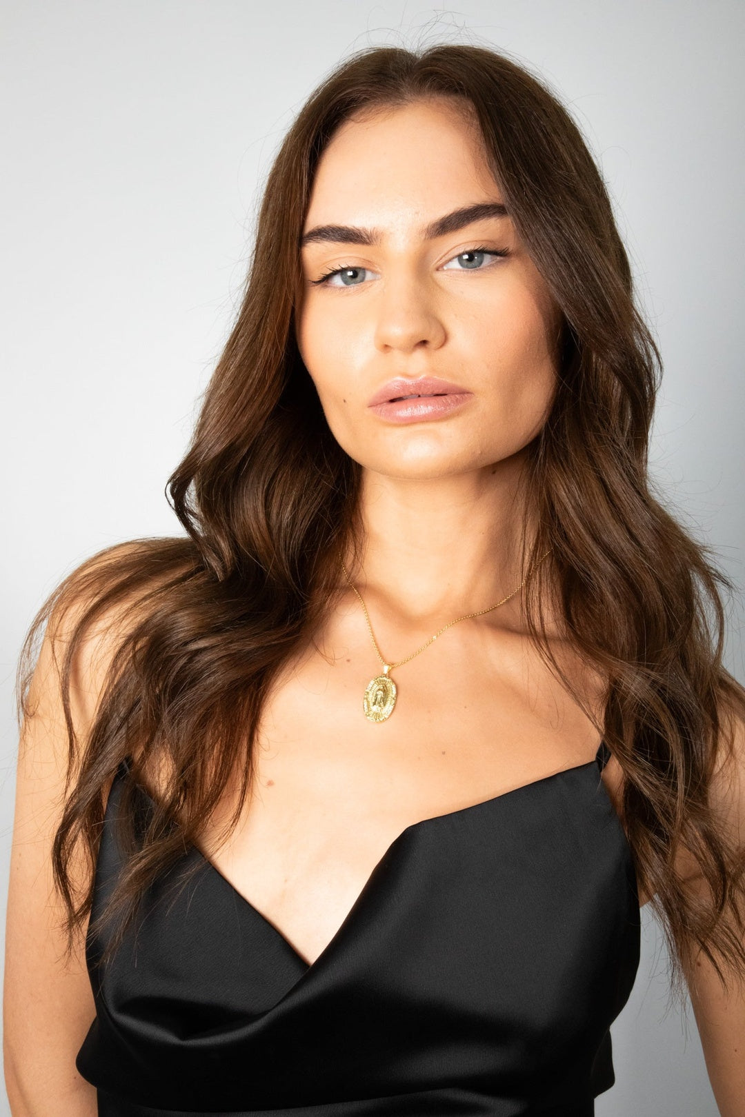Gold Virgin Mary Pendant Necklace With Gift Box, Image 7 of 7