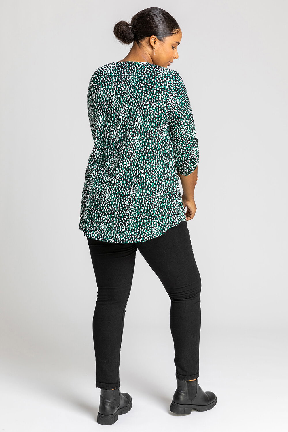Green Curve Abstract Spot Print Top, Image 3 of 4