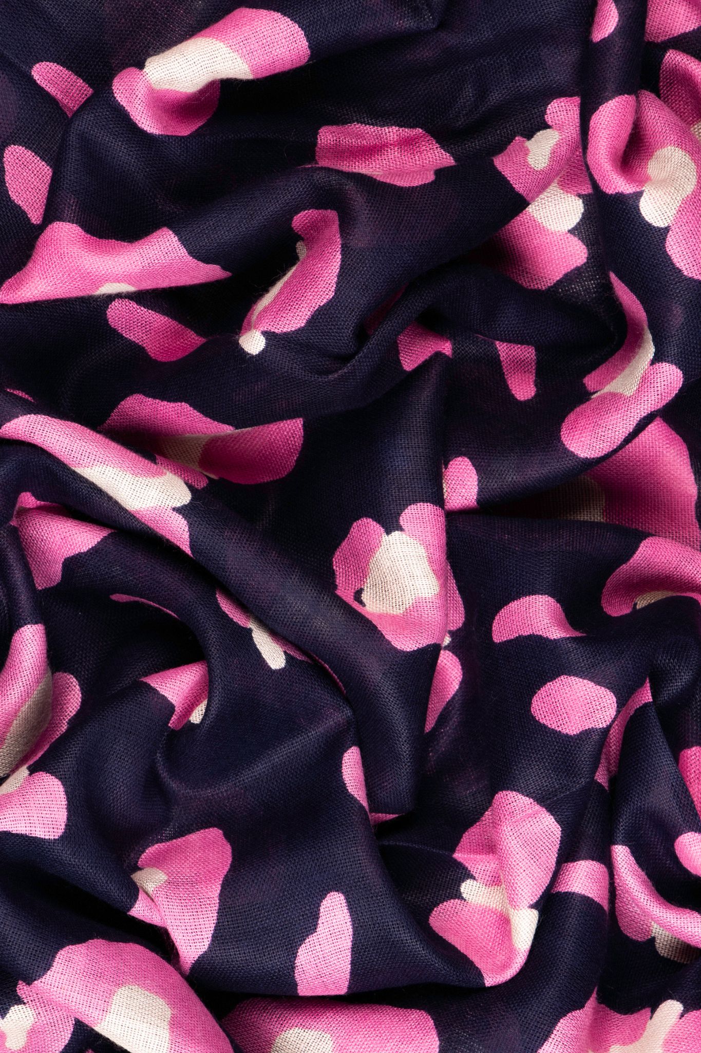 Pink Sarta Pink Bordered Leopard Print Lightweight Scarf, Image 2 of 3