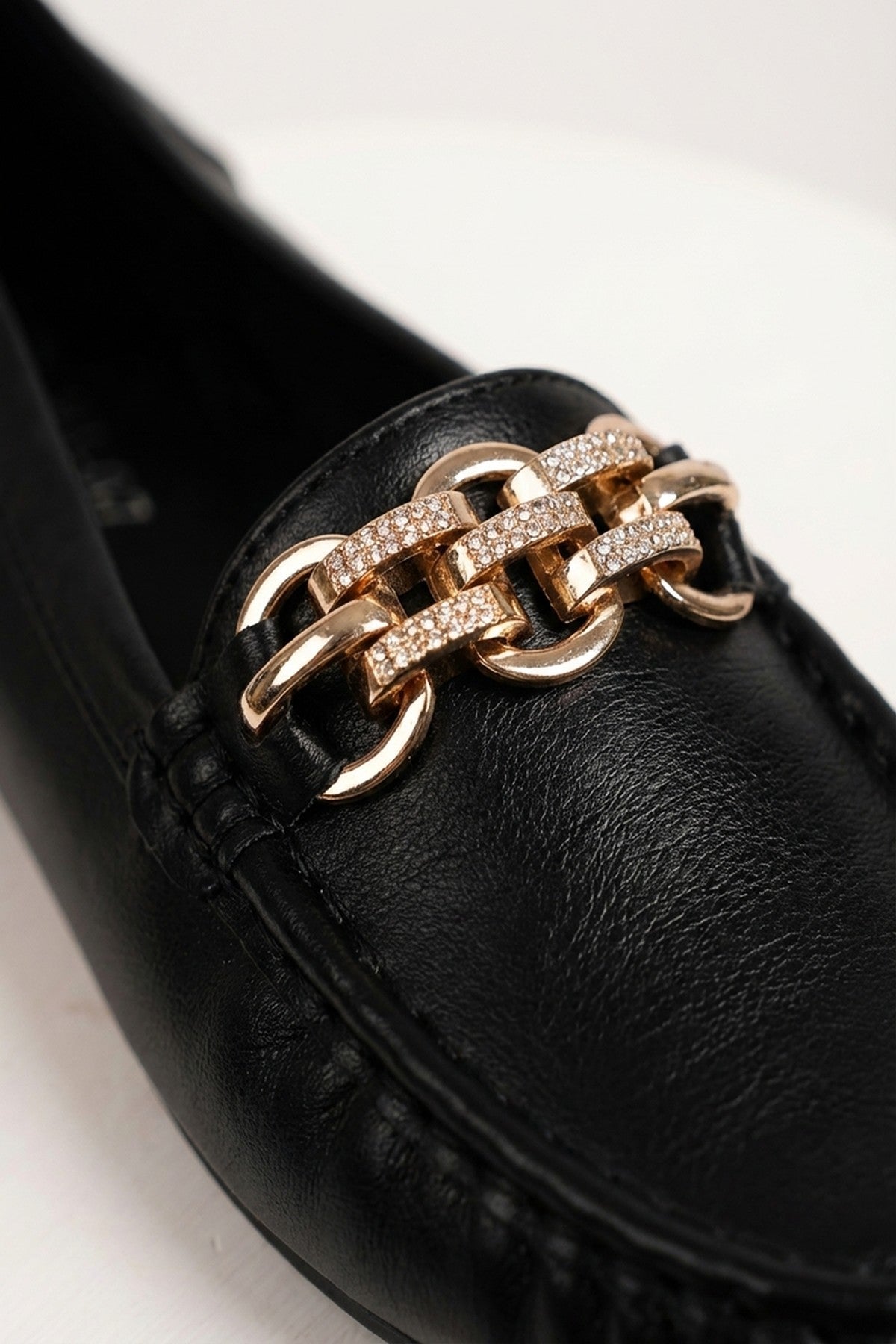 Black iKrush Black Olivia Womens Rhinestone Chain Loafers, Image 6 of 8