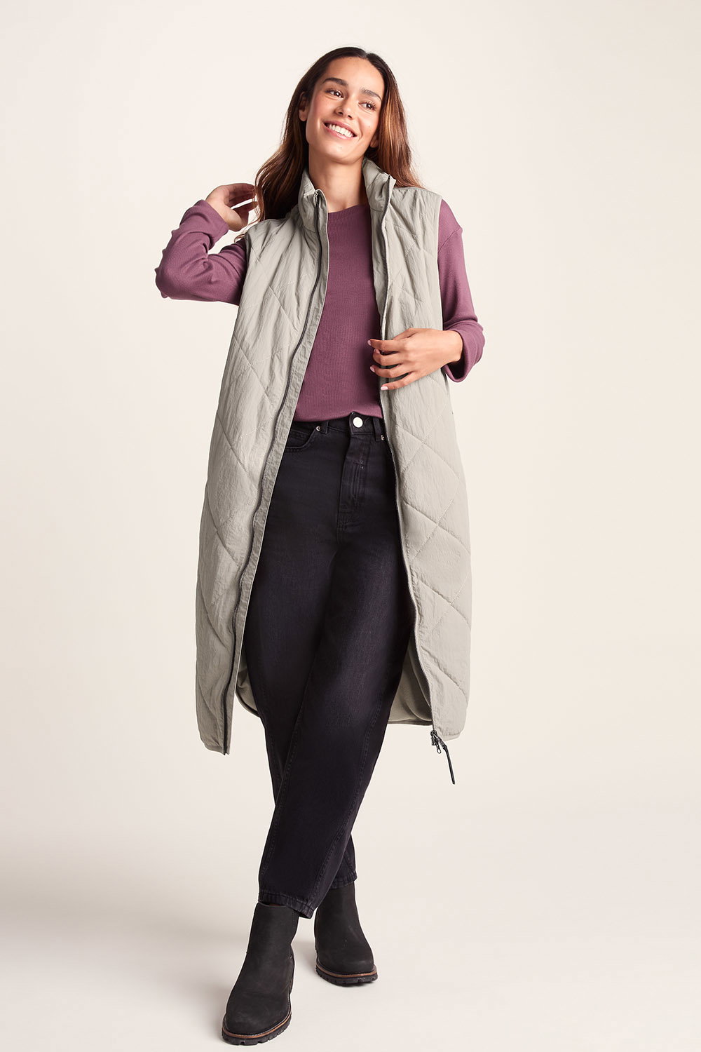 Taupe Anda Shower Resistant Insulated Gilet, Image 4 of 6