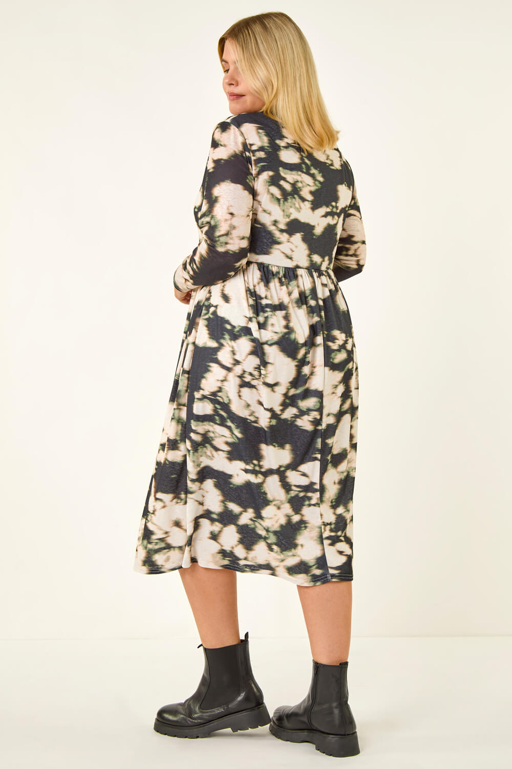 Black Curve Abstract Print Midi Dress, Image 4 of 5