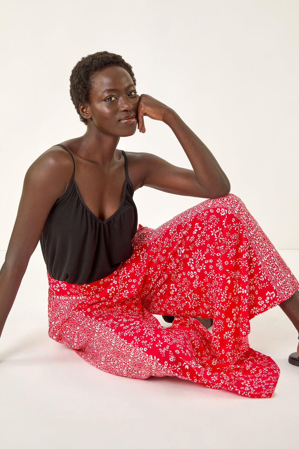 Roman Women's Red Floral Border Panel Culotte Trousers Size 14
