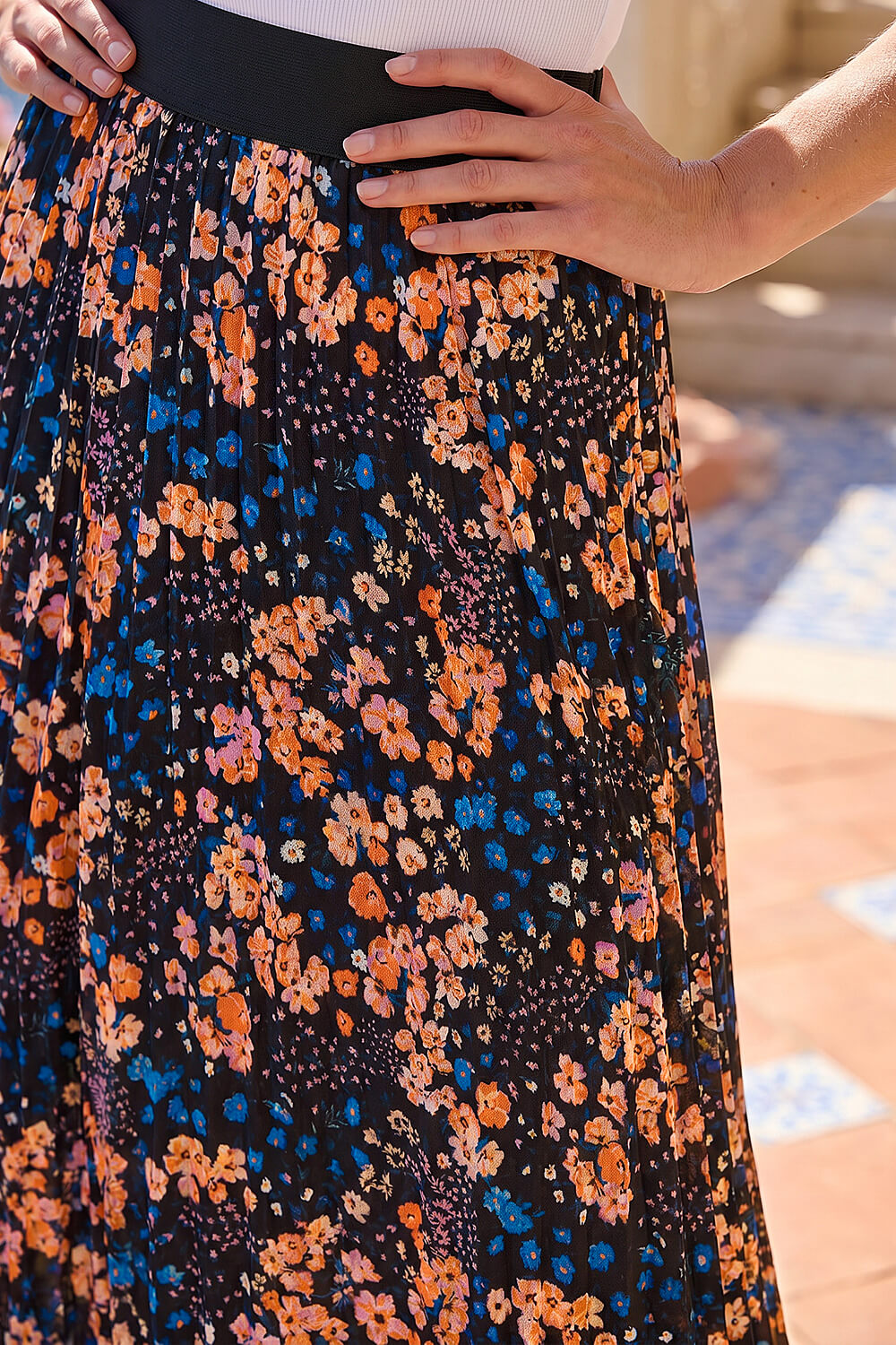 Multi Ditsy Floral Print Pleated Stretch Skirt, Image 5 of 4