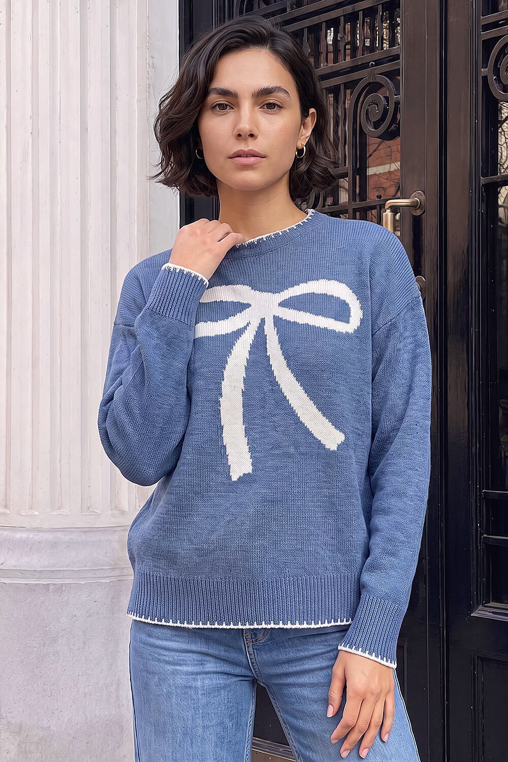 Roman Women's Blue Contrast Stitch Bow Knit Jumper Size 10