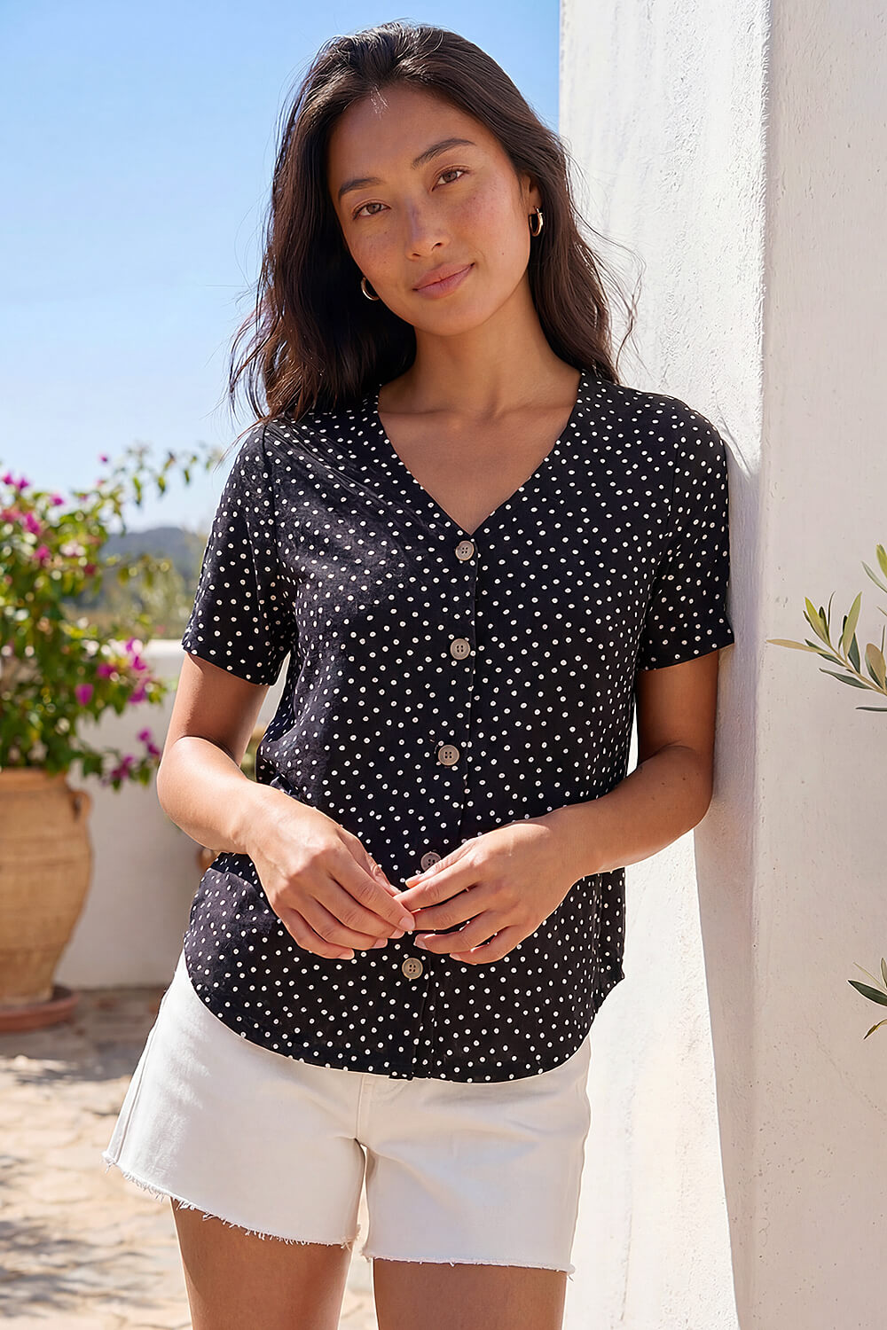 Roman Petite Women's Black V-Neck Buttoned Blouse Size 14