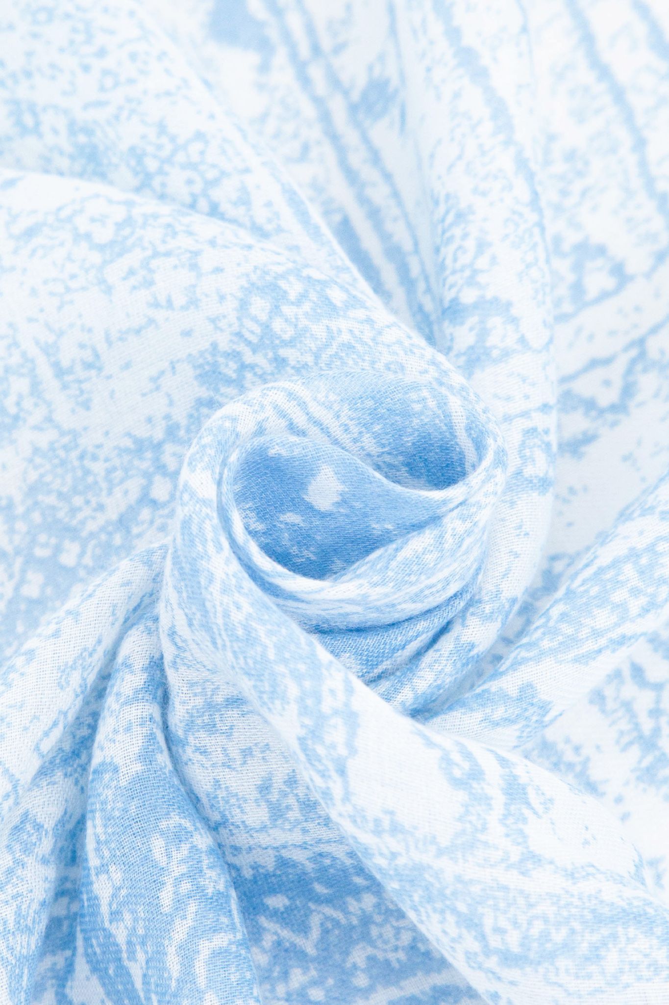 Blue Sarta Blue Mediterranean Tile Print Lightweight Scarf, Image 2 of 3