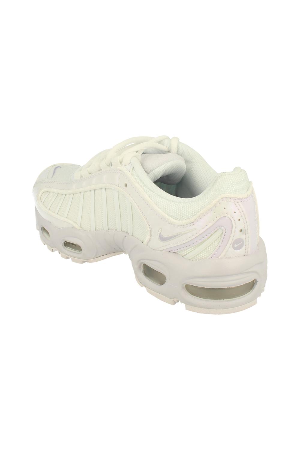 White Nike Womens Air Max Tailwind IV Running Trainers, Image 3 of 6